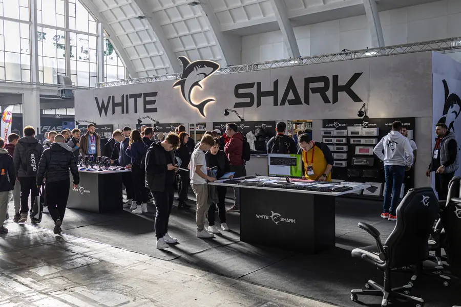 White Shark na Reboot Infogameru